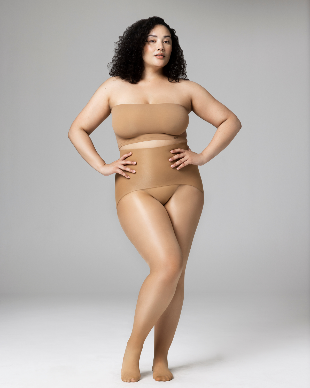 PLAY - FREE HUGGING SEAMLESS TIGHTS  - GLOSS